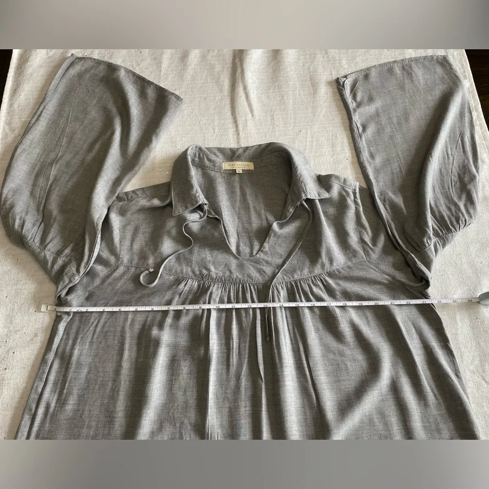 Side Stitch Gray Boho Sleeve Blouse Size M - Picture 8 of 14